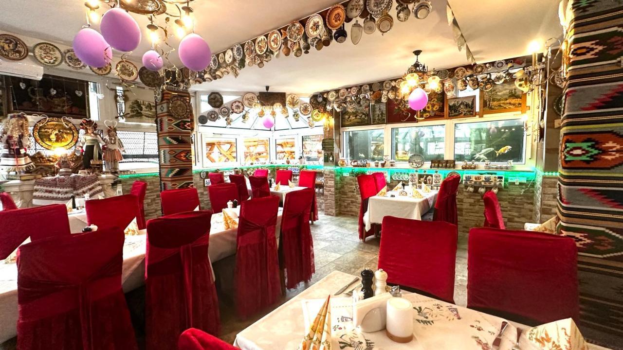 Aparthotel Guzulka & Restaurant Berlin Luaran gambar