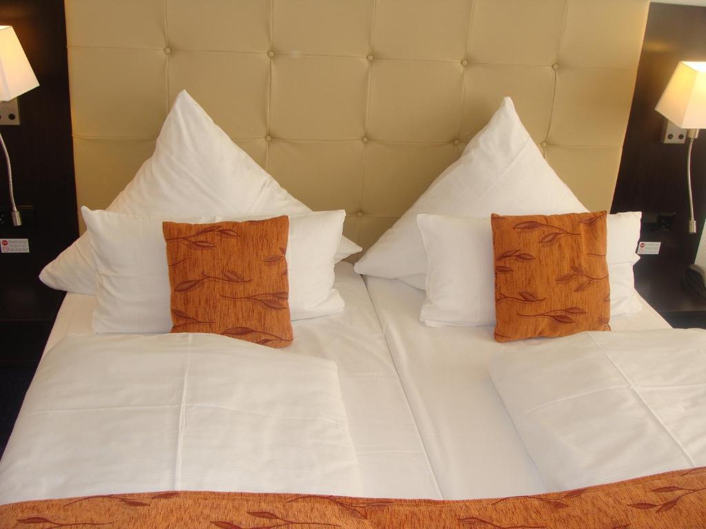 Aparthotel Guzulka & Restaurant Berlin Luaran gambar