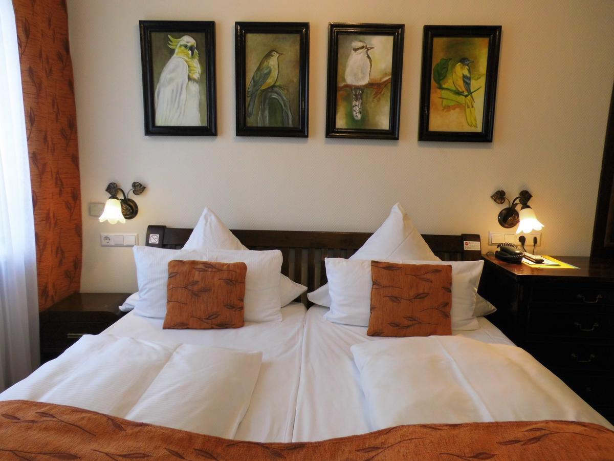 Aparthotel Guzulka & Restaurant Berlin Luaran gambar